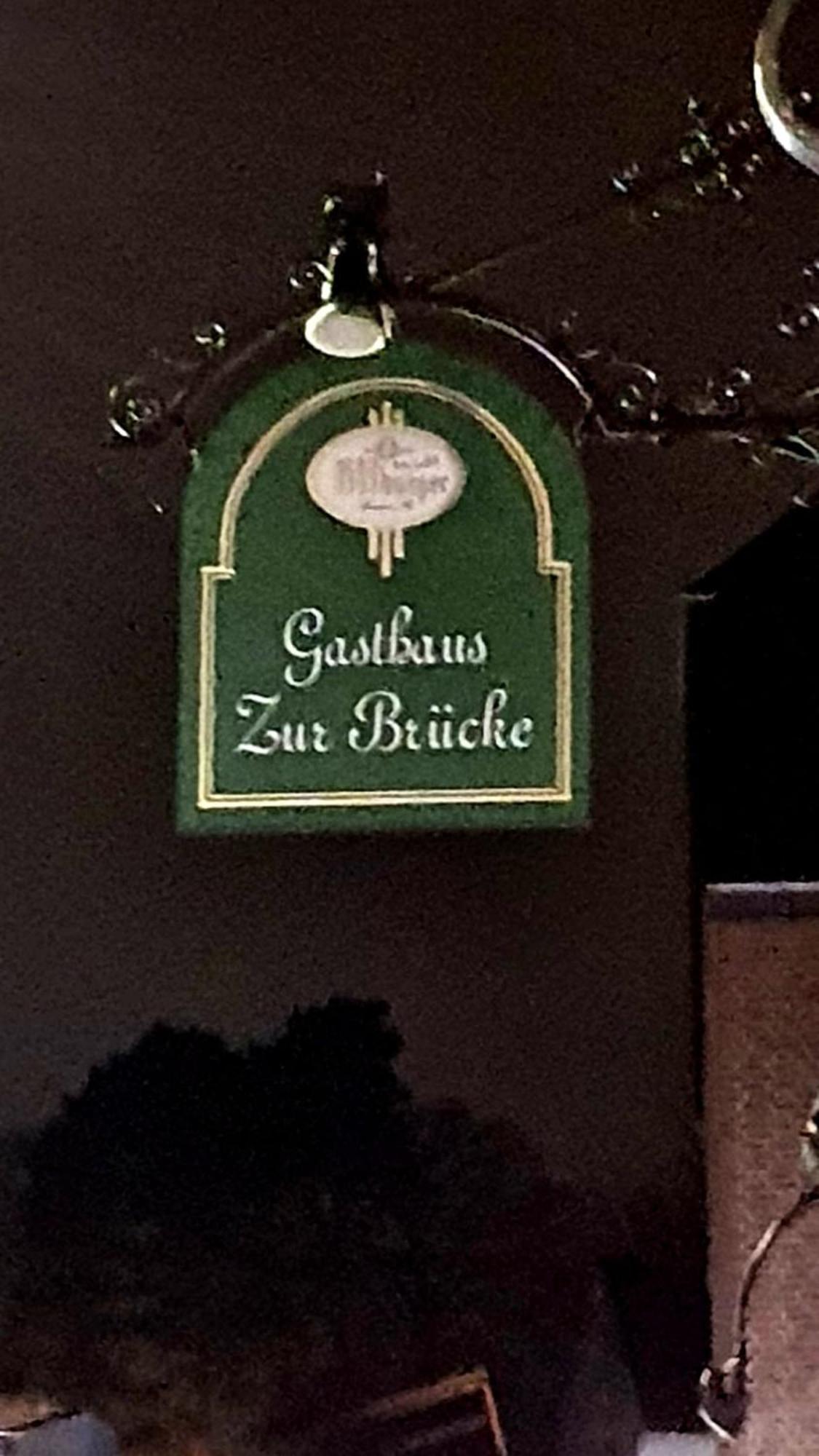 Hotel Zur Bruecke Герцогенрат Екстер'єр фото